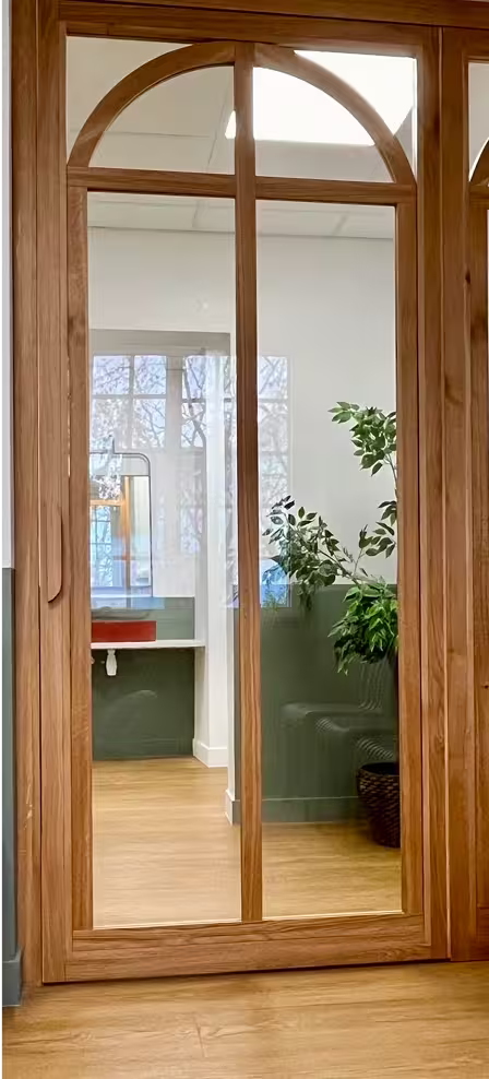 porte-vitrée-bois porte vitrée en bois